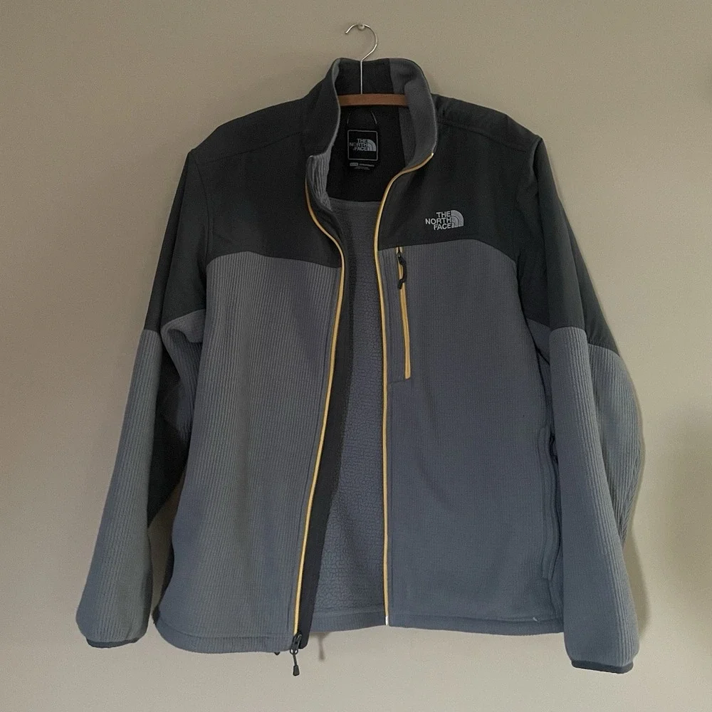 North Face Men's fleece Jacket‎ XL Yellow zip & full zip Pockets Lightweight